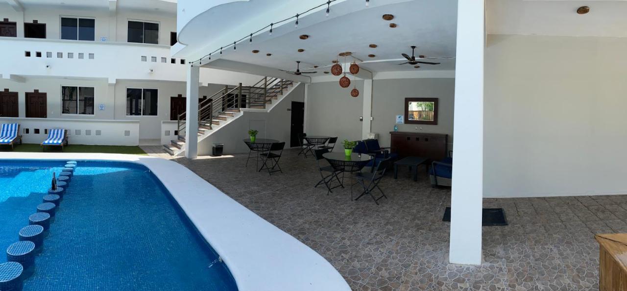 Hotel Balxiba Плая дел Кармен Екстериор снимка