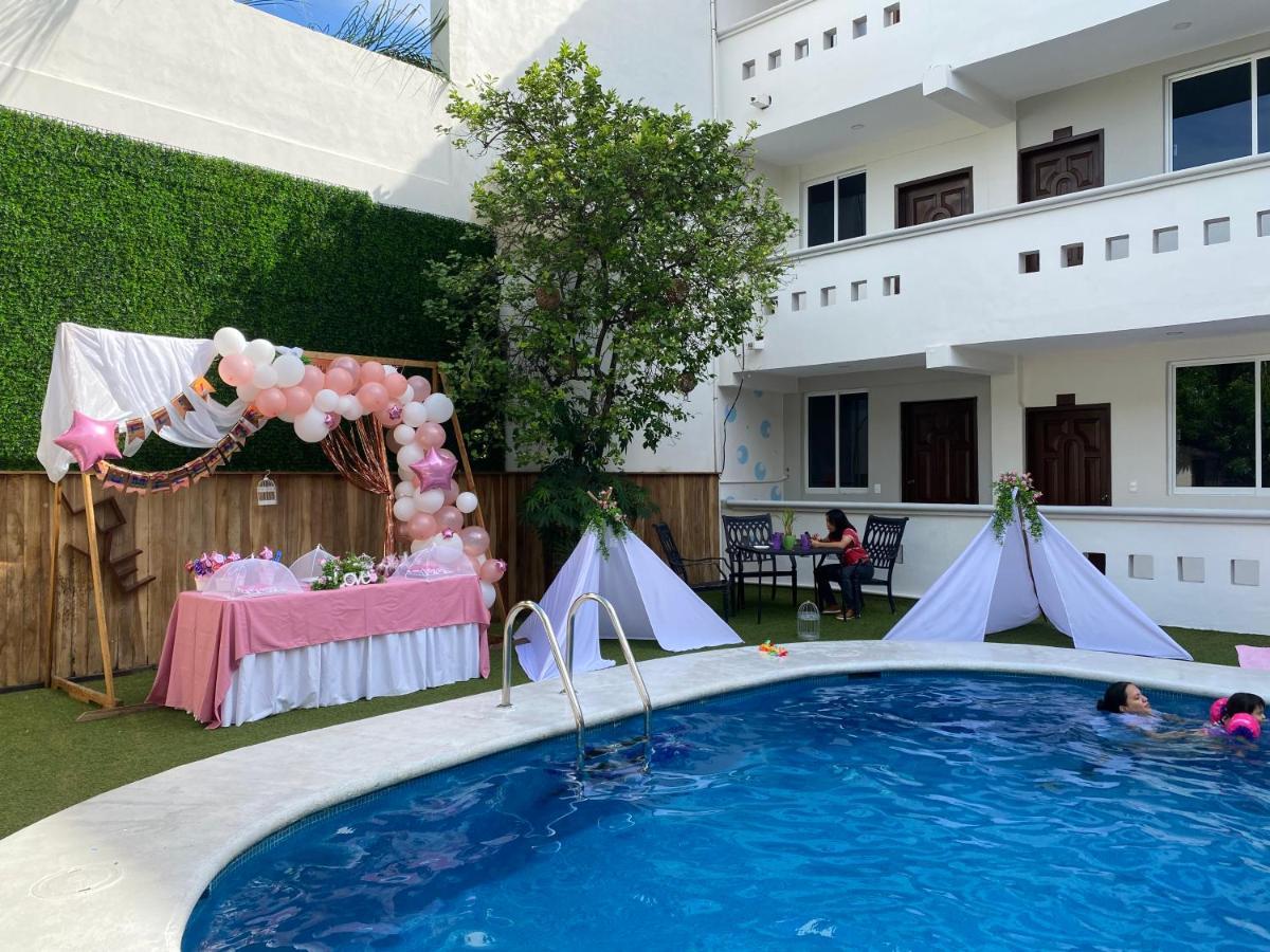 Hotel Balxiba Плая дел Кармен Екстериор снимка